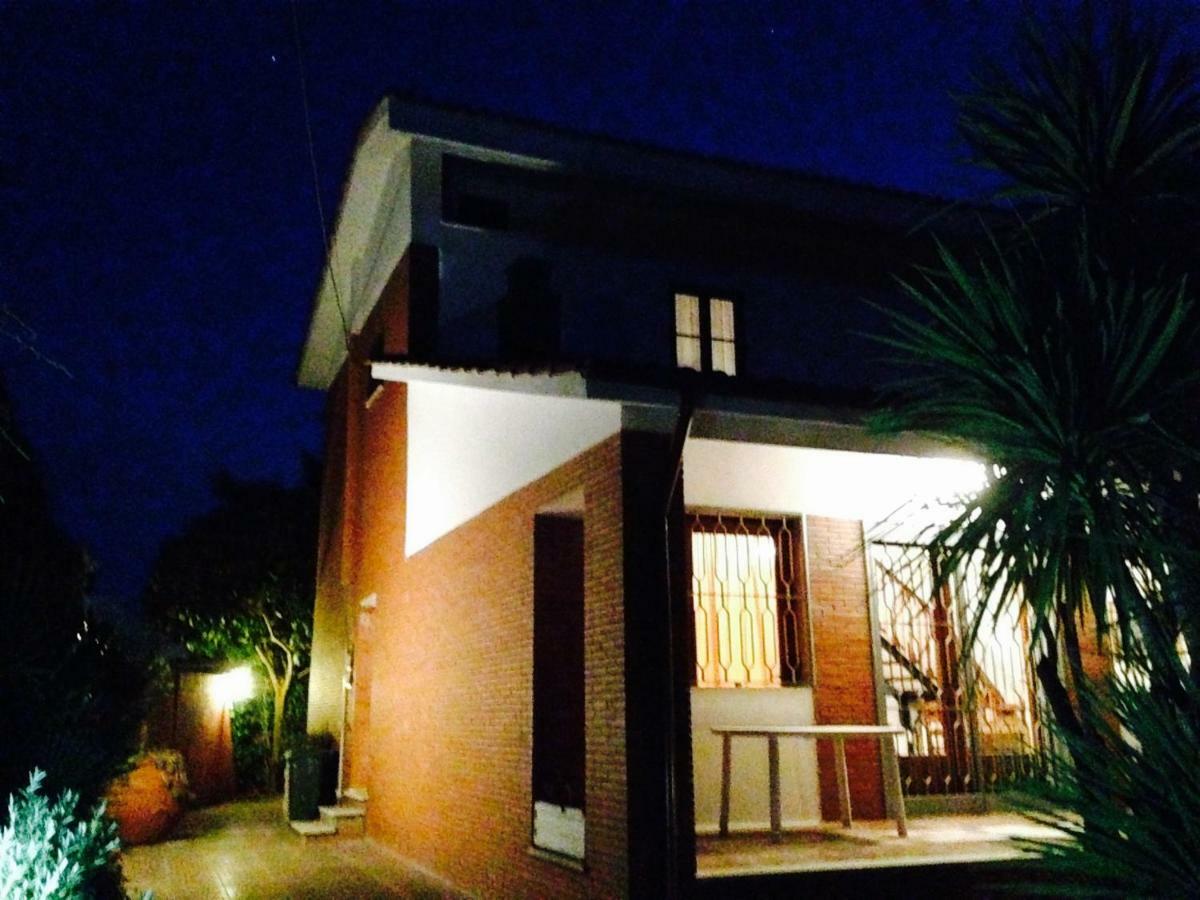 圣费利切-奇尔切奥Kia Ora住宿加早餐旅馆 外观 照片